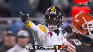 George-Pickens-celebrate.jpg