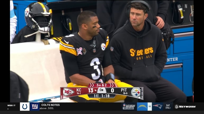 Russell-Wilson-Tom-Arth.jpg