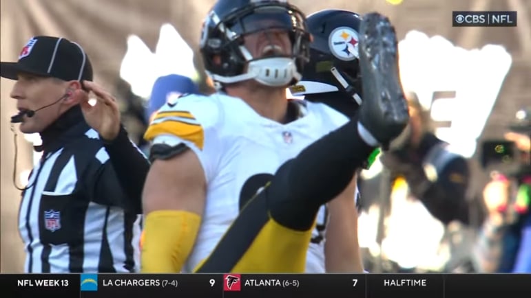 T.J.-Watt-celebrate2.jpg