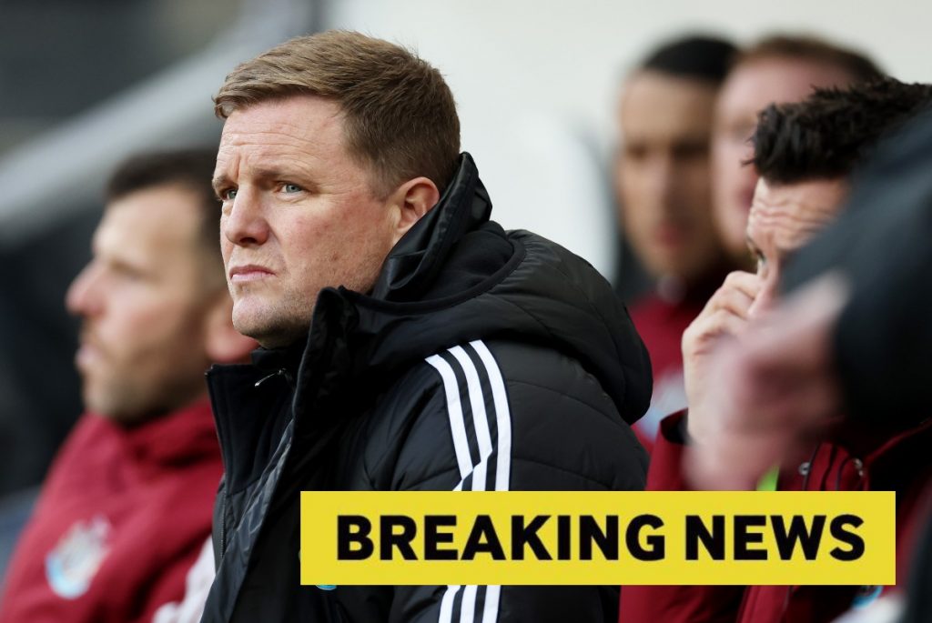Eddie-Howe-watches-on-in-Newcastles-game-against-Aston-Villa.jpg