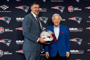 Mike-Vrabel-Patriots-pic.jpg