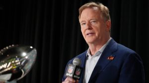 commissioner-overseas-super-bowl-coming-until-nfl.jpg