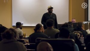 StockMikeTomlin57.jpg