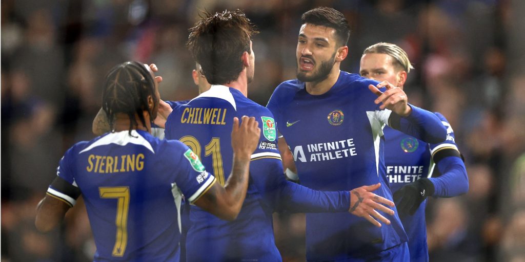 broja-sterling-chelsea.jpg