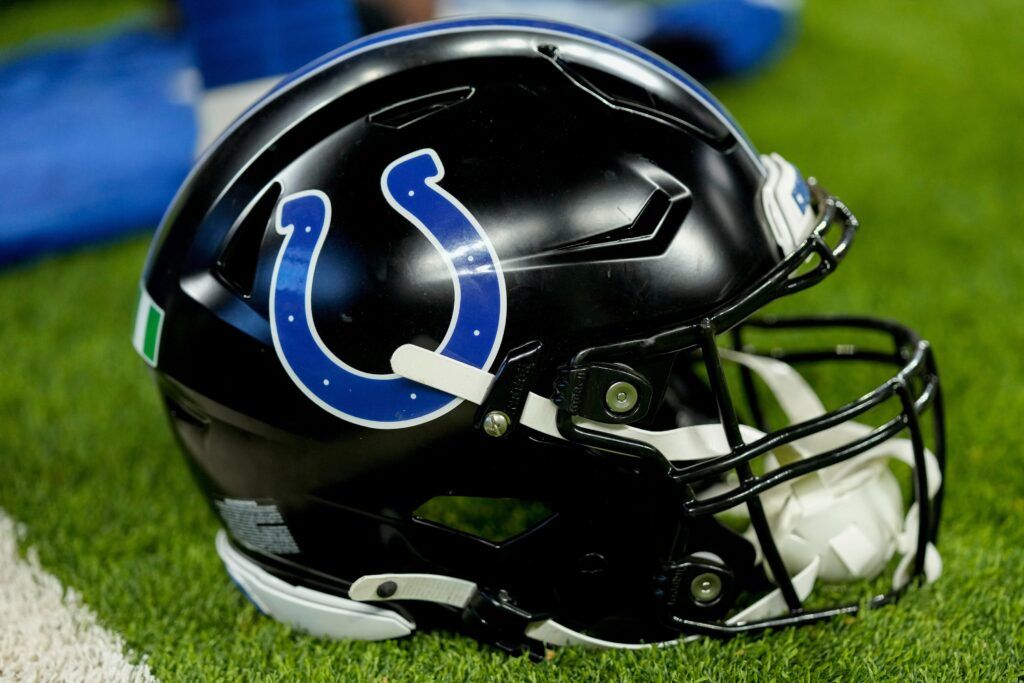 former-nfl-scout-urges-colts-front-office-to-make-franchise-changing-trade-2025-1024x683.jpg
