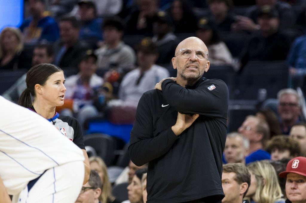 jason-kidd-frustration-grows-kyrie-irving-mavericks-injury-woes.jpg