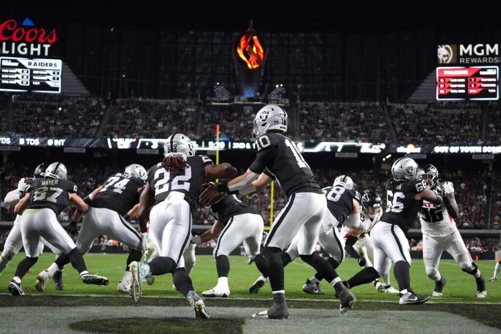 raiders-are-team-to-keep-an-eye-on-for-112-td-qb-free-agency-2025-1024x683.jpg