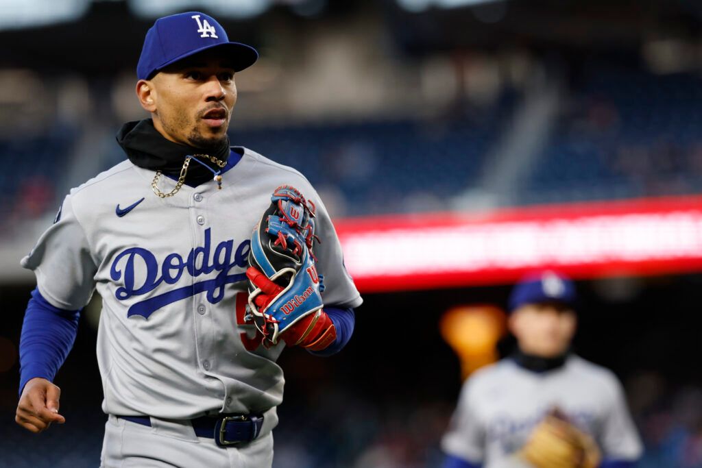 Dodgers-Star-Mookie-Betts-Gets-100-Real-On-Experience-Visiting-Donald-Trumps-White-House-1024x683.jp_.jpeg