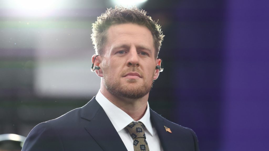 jj-watt-gives-shoutout-criminally-underrated-nfl.jpg