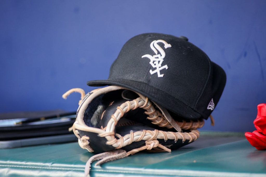 white-sox-injury-update-pitcher-avoids-surgery-comeback-still-hangs-in-balance.jpg