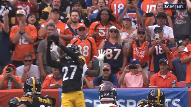Cory-Trice-Jr.-interception-red-zone-defense1.jpg