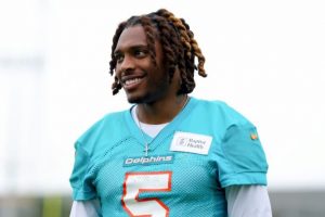 Jalen-Ramsey-Dolphins-pic.jpg
