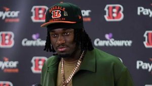 shemar-stewart-stands-alone-as-nfls-last-unsigned.jpg