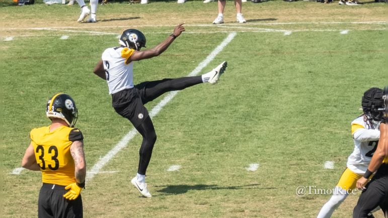 SteelersCamp2025DaY1201830.jpg