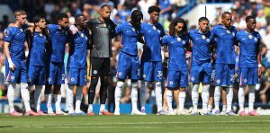 chelsea-players-during-a-minutes-silence-in-tribute-to-diogo-jota-and-his-brother-andre-silva.JPG