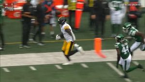 DK-Metcalf-YAC3.jpg