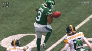 Kenneth-Gainwell-forced-fumble5.jpg