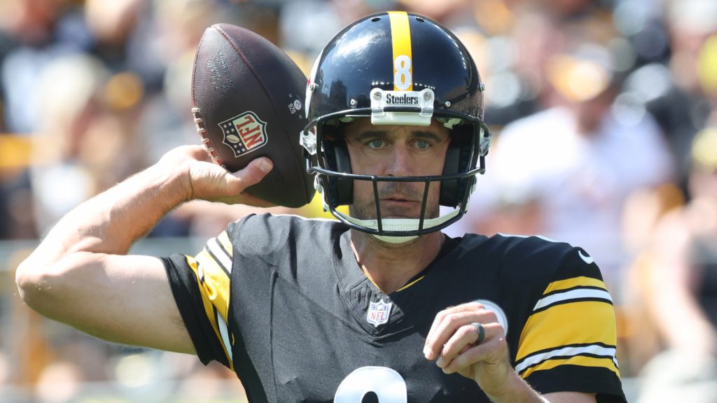 afc-scout-breaks-down-rodgers-looked-over-first.jpg