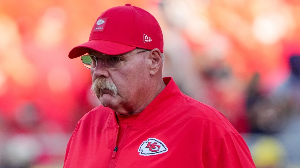 chiefs-bad-wr-news-three-plays-season.jpg